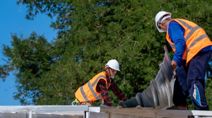 Professional new roof installation services in Holt, FL